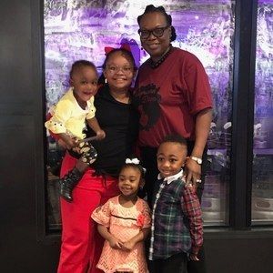 Meet your Posher, Samantha